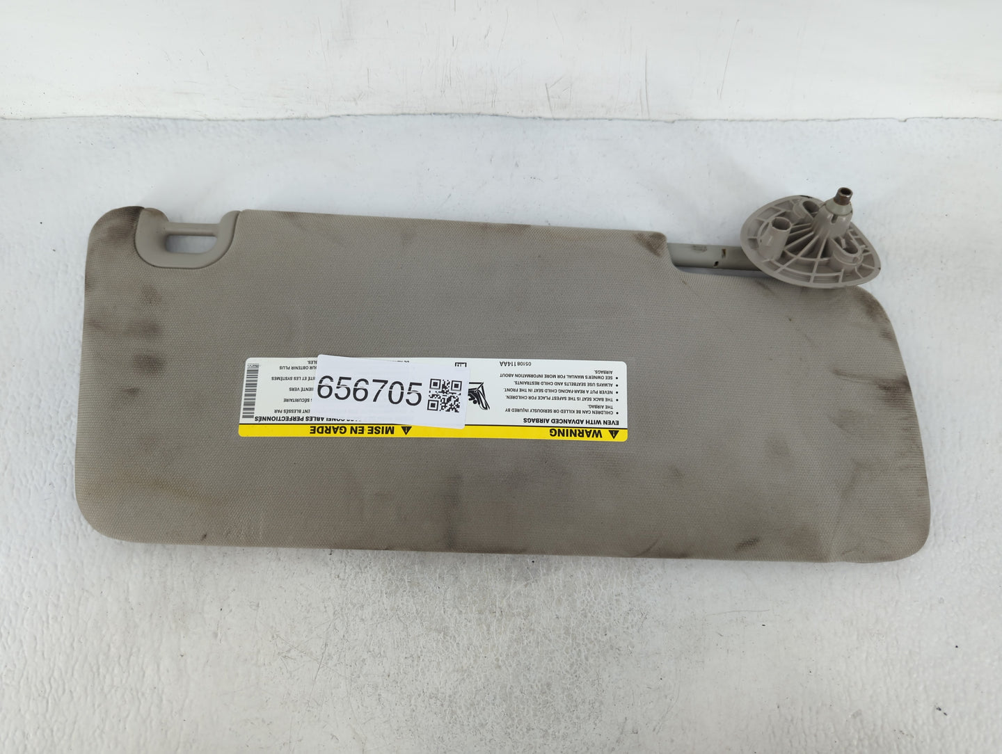 2015 Dodge Ram 1500 Sun Visor Shade Replacement Driver Left Mirror Fits Fits 2013 2014 2016 2017 2018 2019 2020 2021 2022 OE