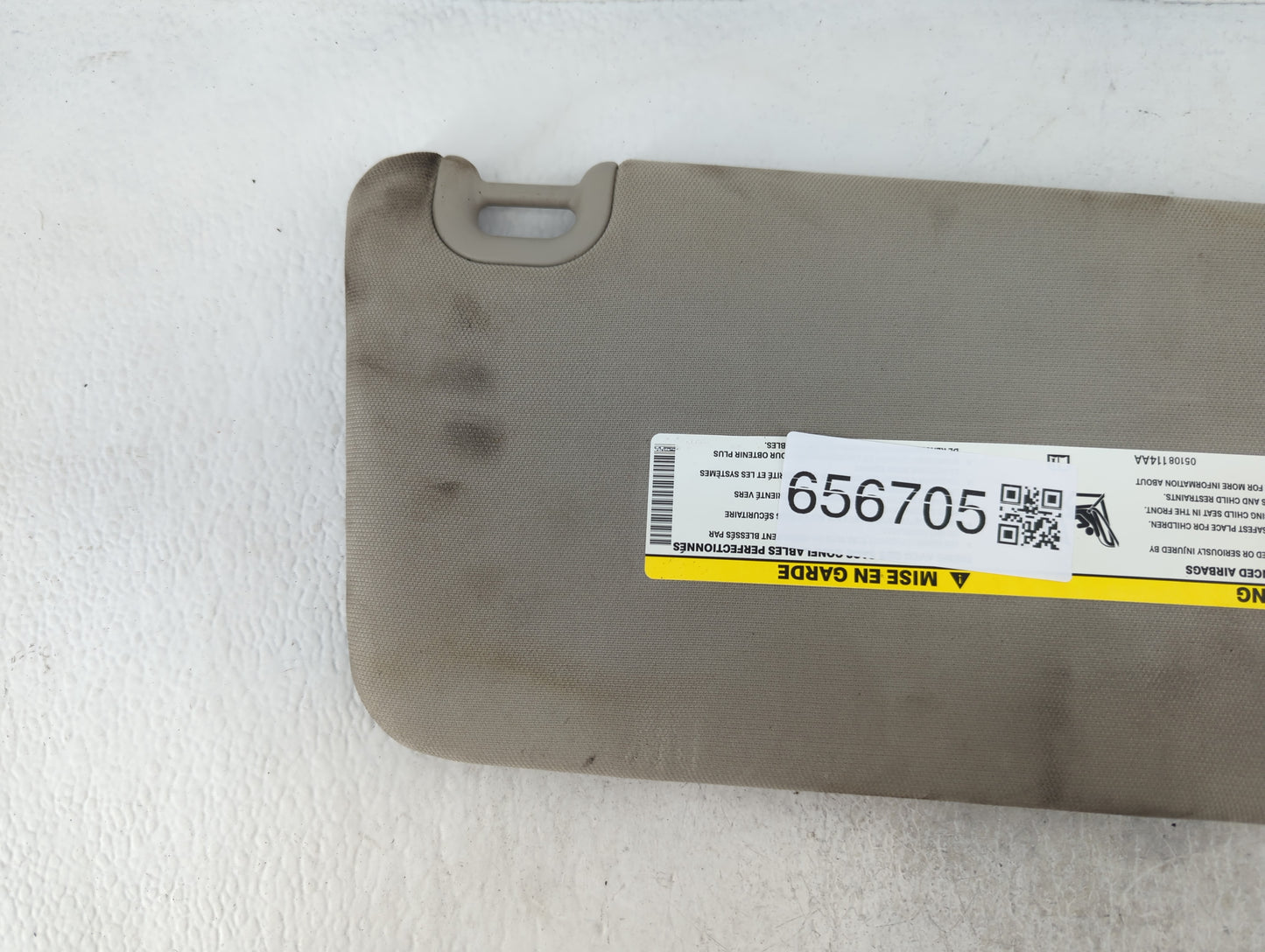 2015 Dodge Ram 1500 Sun Visor Shade Replacement Driver Left Mirror Fits Fits 2013 2014 2016 2017 2018 2019 2020 2021 2022 OE