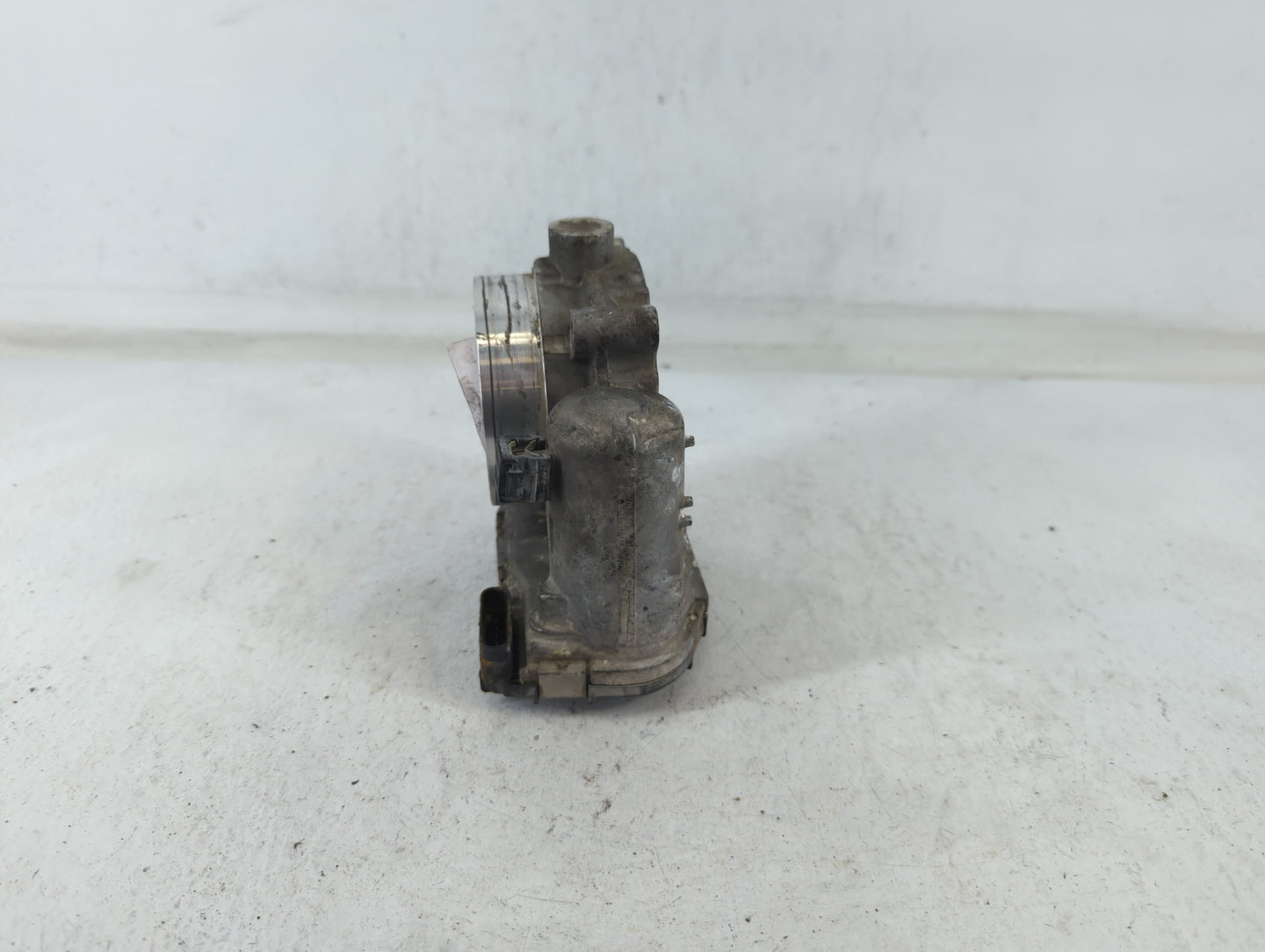 2015 Dodge Ram 1500 Throttle Body P/N:0 280 750 570 05184349AC Fits Fits 2011 2012 2013 2014 2016 2017 2018 2019 2020 2021 2