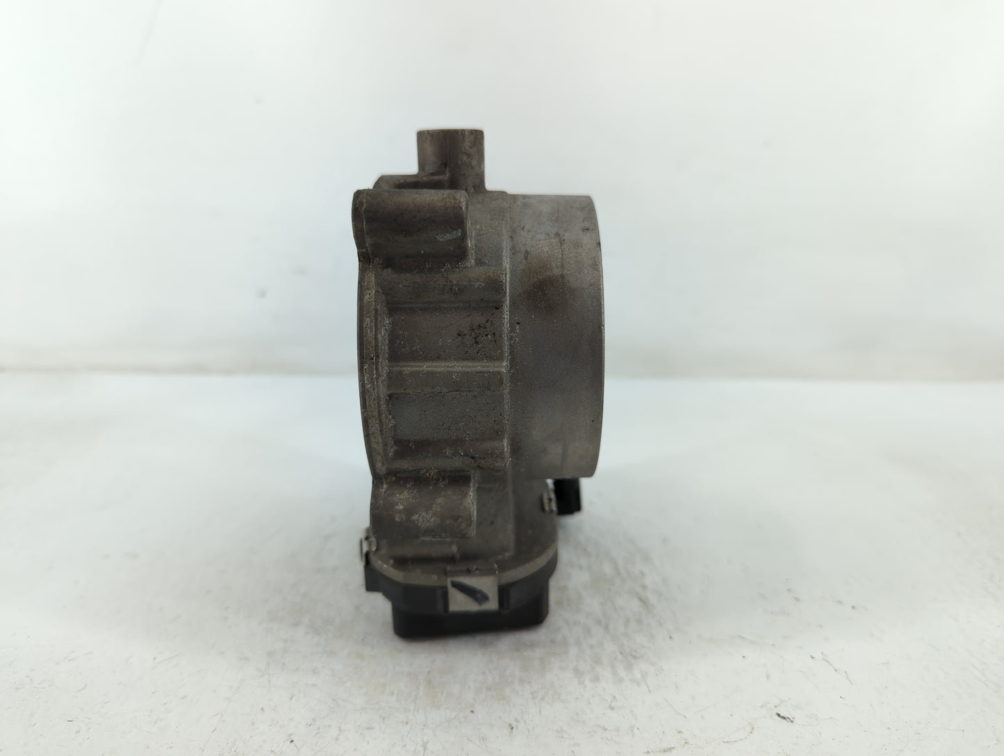 2015 Dodge Ram 1500 Throttle Body P/N:53034251AB Fits Fits 2012 2013 2014 2016 2017 2018 2019 2020 2021 2022 OEM Used Auto P