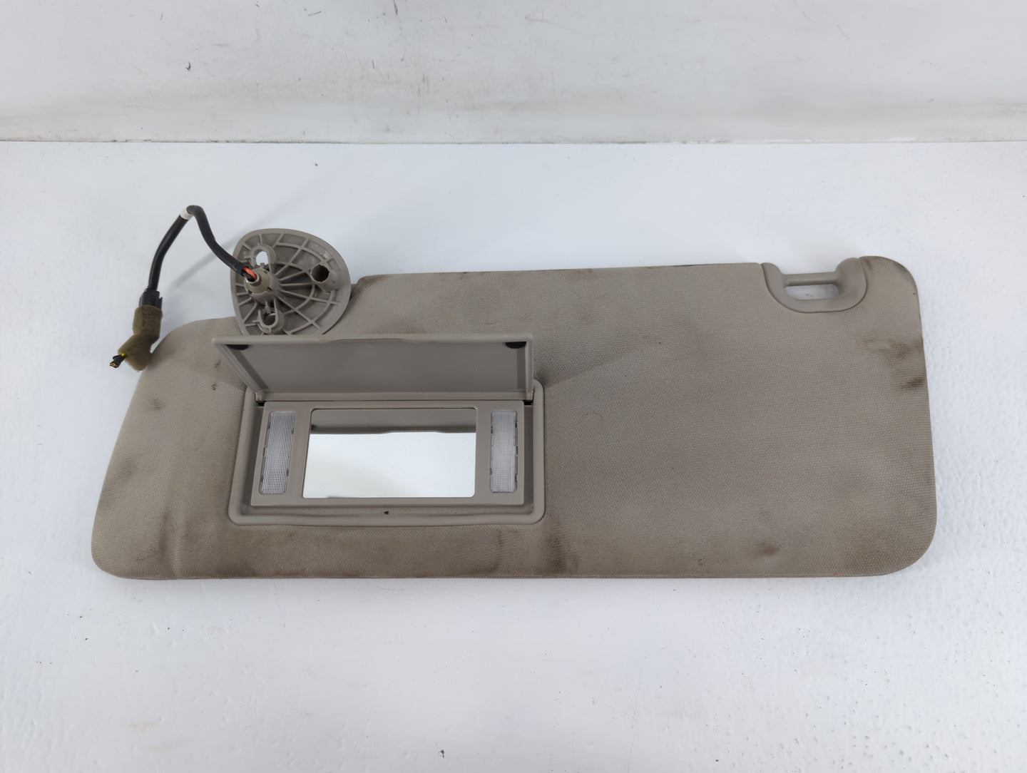 2015 Dodge Ram 1500 Sun Visor Shade Replacement Passenger Right Mirror Fits Fits 2016 2017 2018 2019 2020 OEM Used Auto Part