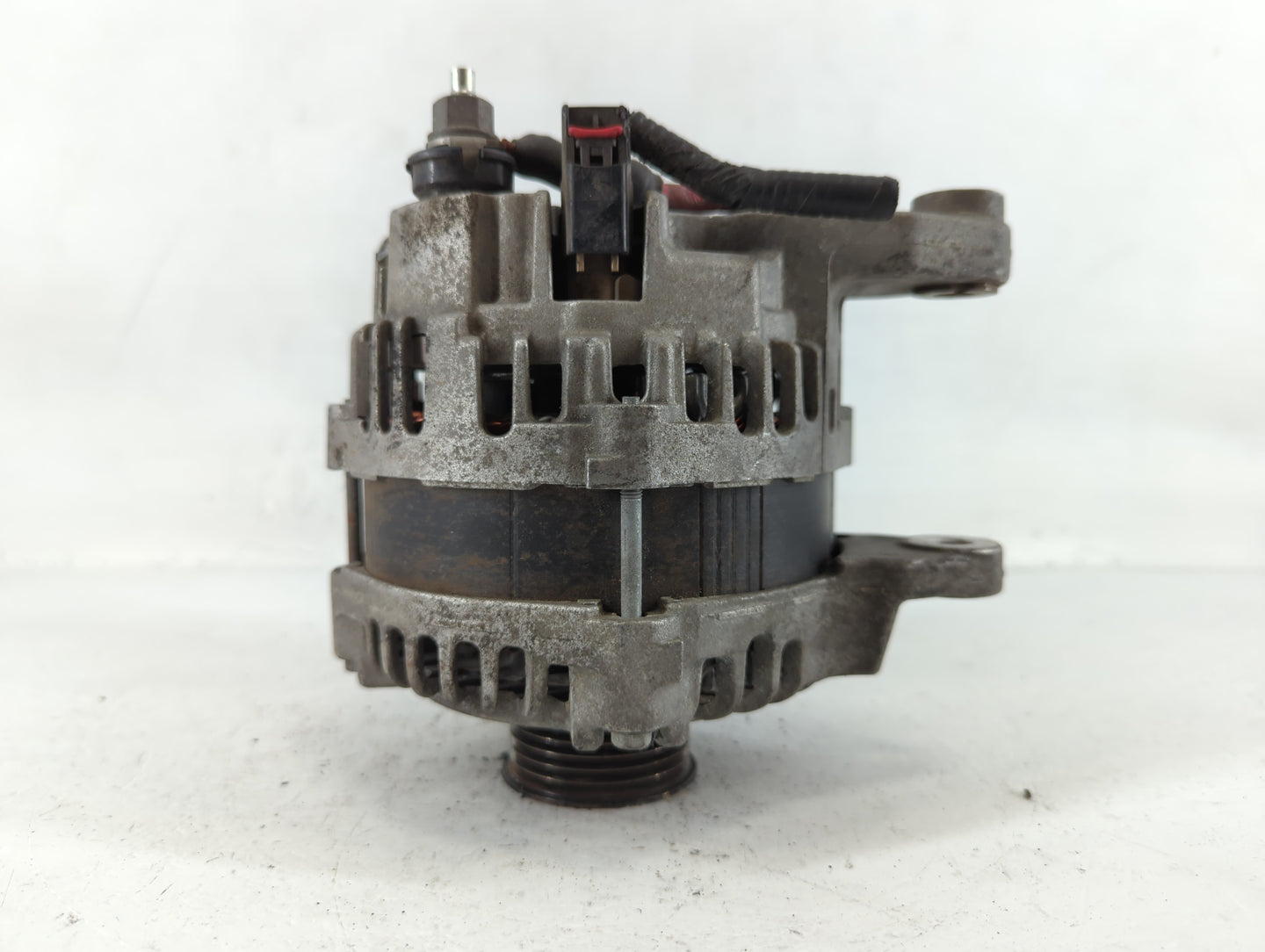 2015 Dodge Ram 1500 Alternator Replacement Generator Charging Assembly Engine OEM P/N:56029 764 Fits OEM Used Auto Parts - O