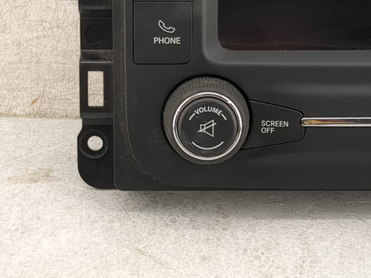 2015 Dodge Ram 2500 Radio AM FM Cd Player Receiver Replacement P/N:P68228668AD VP2, TVPQN098510CY6 Fits OEM Used Auto Parts 