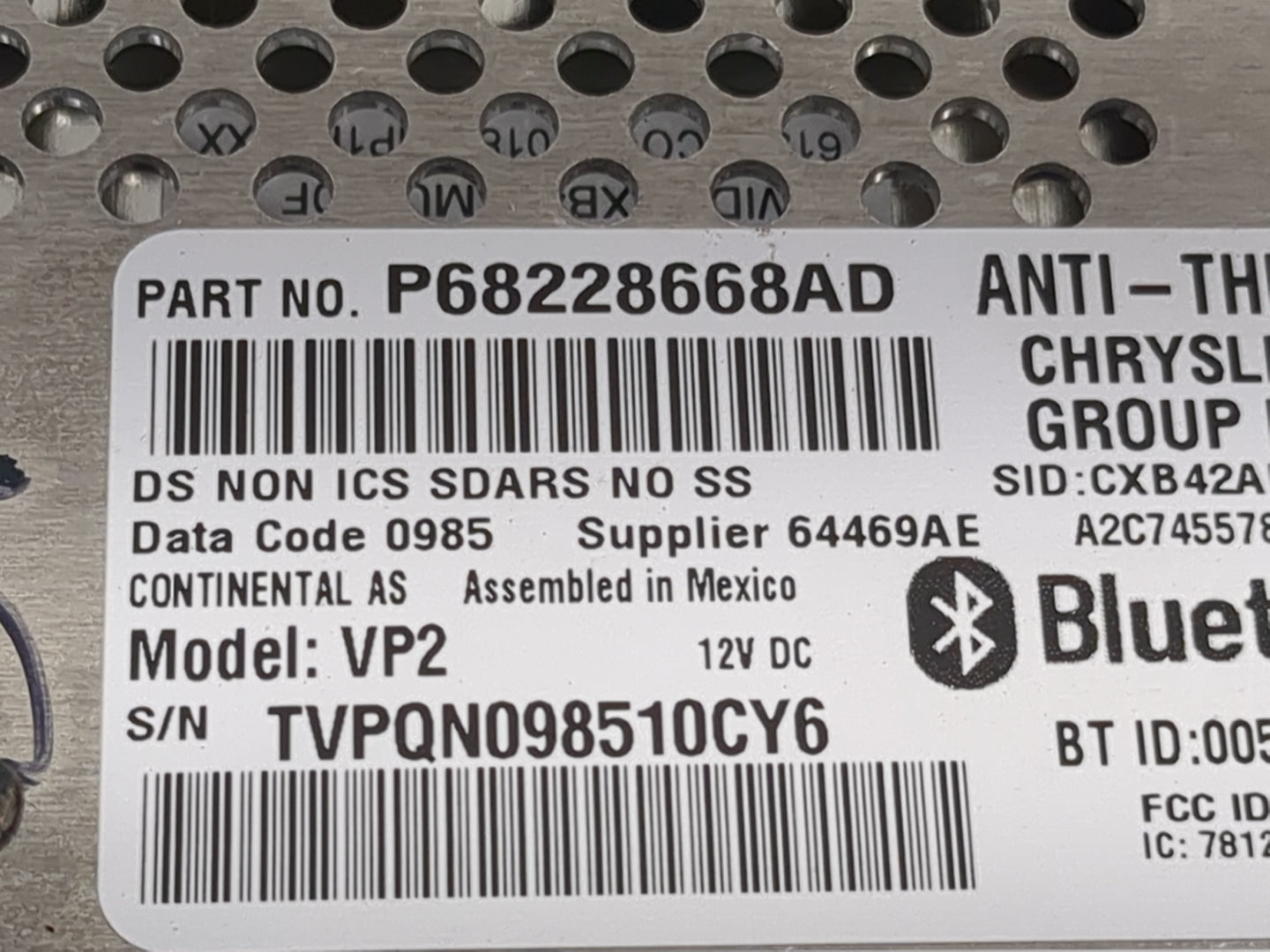 2015 Dodge Ram 2500 Radio AM FM Cd Player Receiver Replacement P/N:P68228668AD VP2, TVPQN098510CY6 Fits OEM Used Auto Parts 