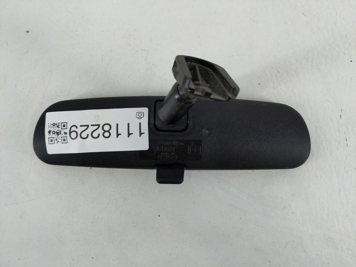 2015 Fiat 500 Interior Rear View Mirror Replacement OEM P/N:E8011681 Fits OEM Used Auto Parts - Oemusedautoparts1.com