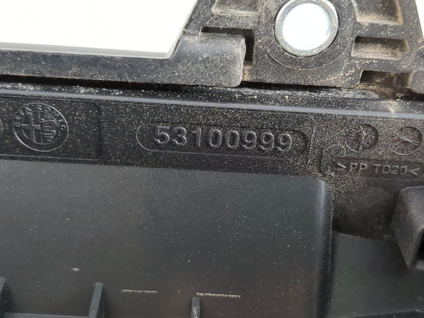 2012-2017 Fiat 500 Fusebox Fuse Box Panel Relay Module P/N:53100999 51890355 Fits Fits 2012 2013 2014 2015 2016 2017 OEM Use