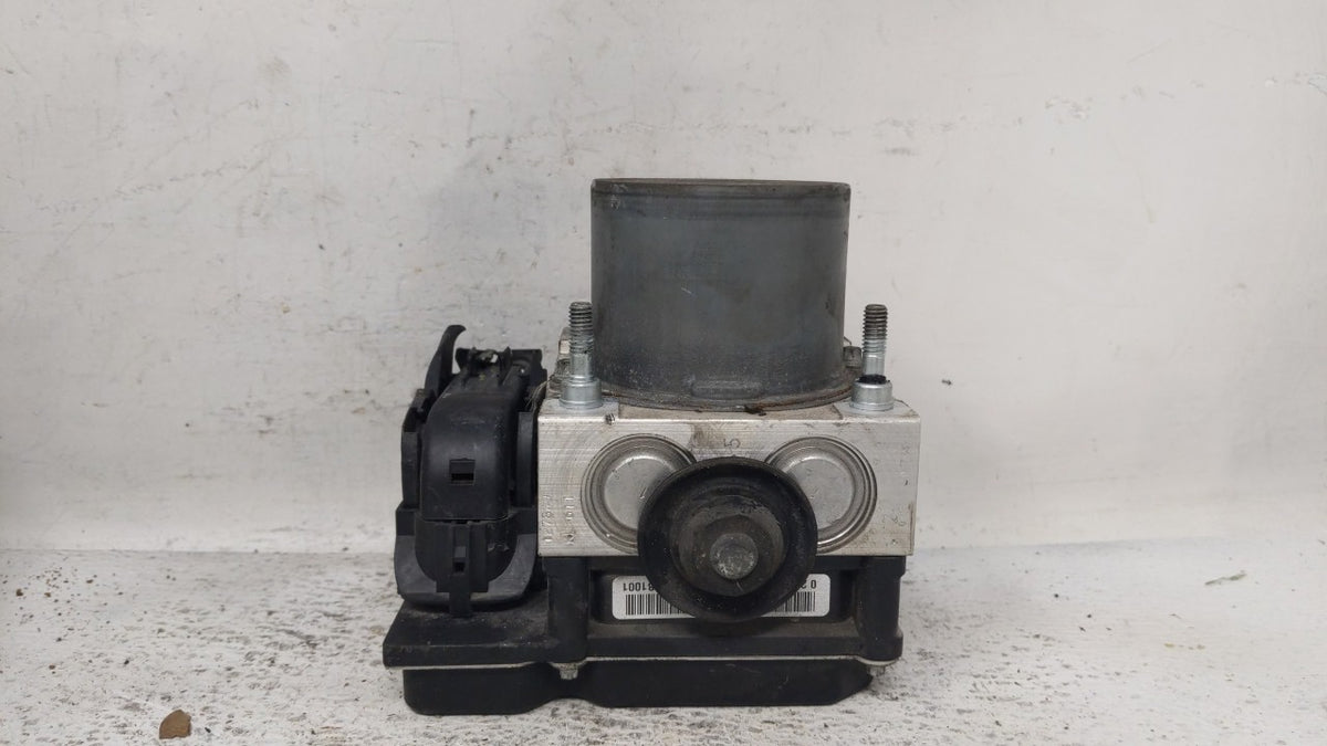 2012-2017 Fiat 500 Anti-Lock Brake ABS Pump Module Actuator OEM P/N:P68249079AA 68073251AG Fits Fits 2012 2013 2014 2015 201