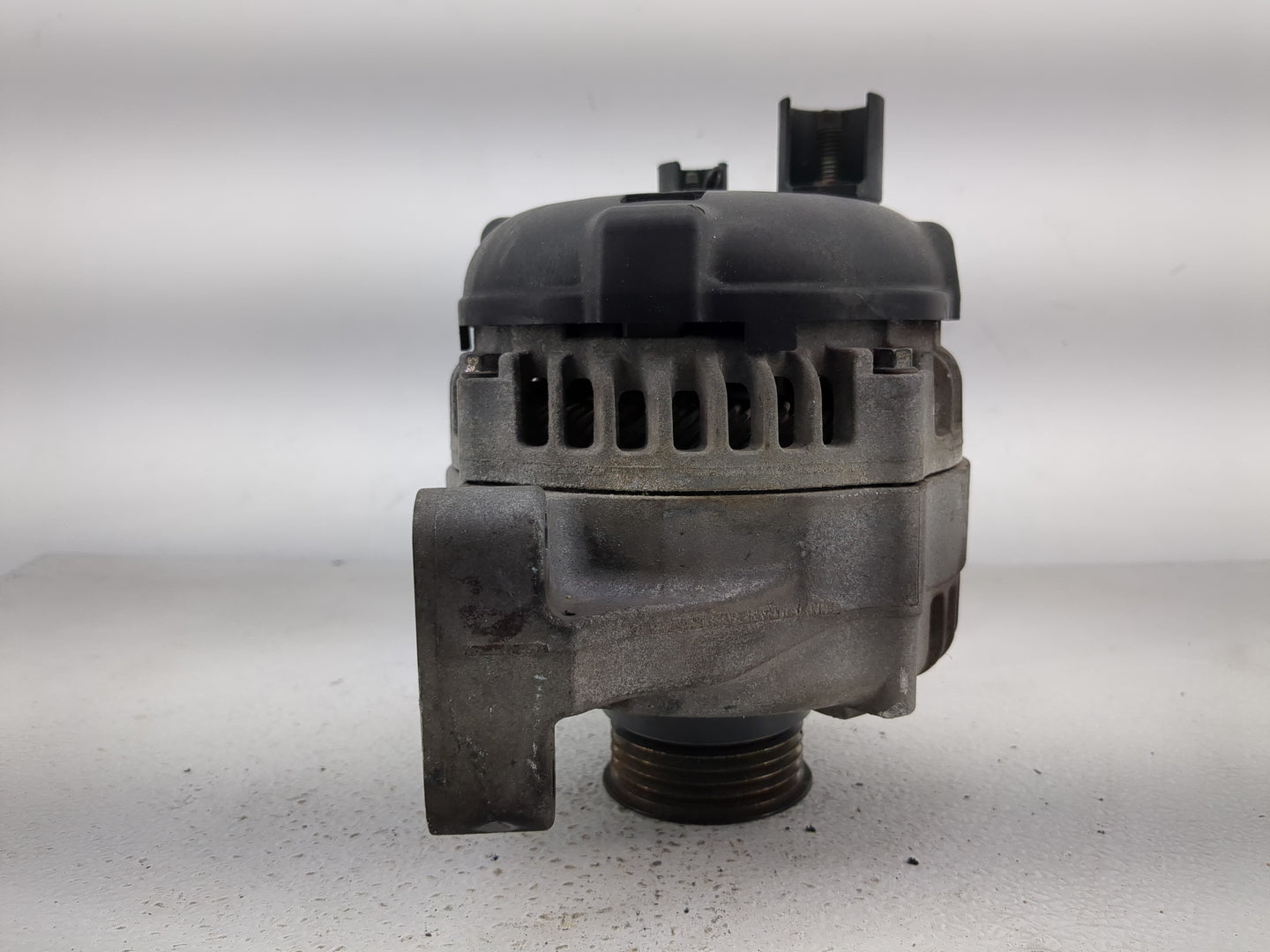 2012-2017 Fiat 500 Alternator Replacement Generator Charging Assembly Engine OEM P/N:TN104210-1750 P56029582AB Fits OEM Used