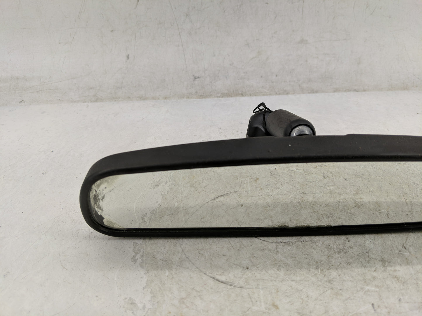 2012-2017 Fiat 500 Interior Rear View Mirror Replacement OEM P/N:E8011681 Fits Fits 2012 2013 2014 2015 2016 2017 OEM Used A