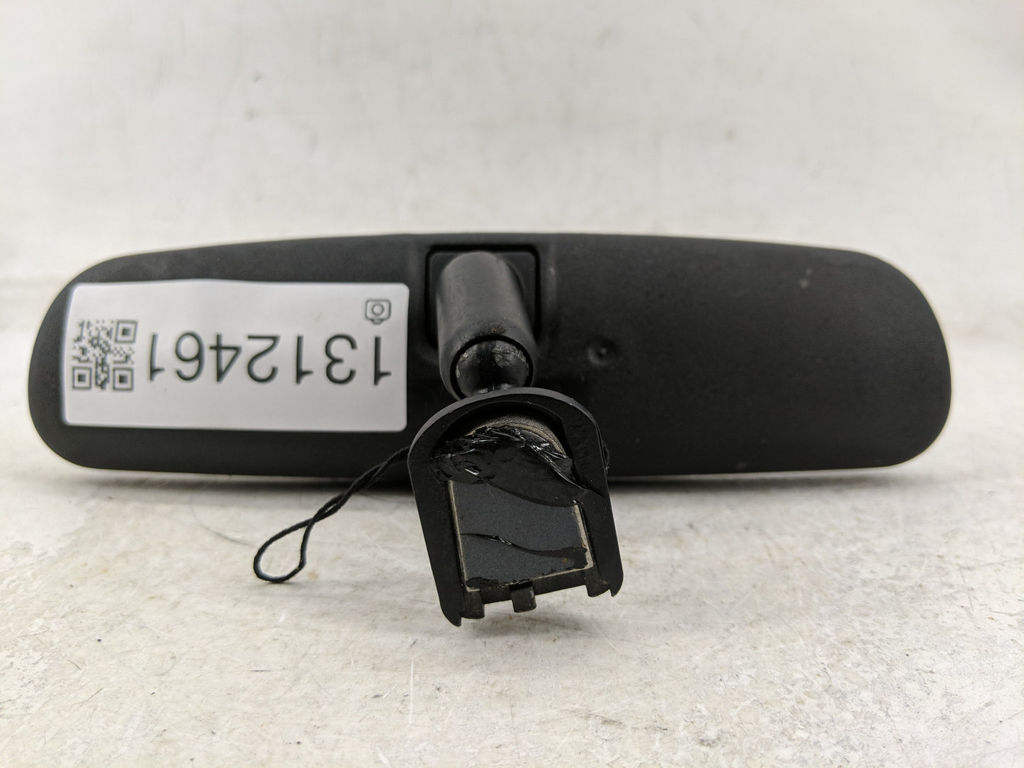 2012-2017 Fiat 500 Interior Rear View Mirror Replacement OEM P/N:E8011681 Fits Fits 2012 2013 2014 2015 2016 2017 OEM Used A