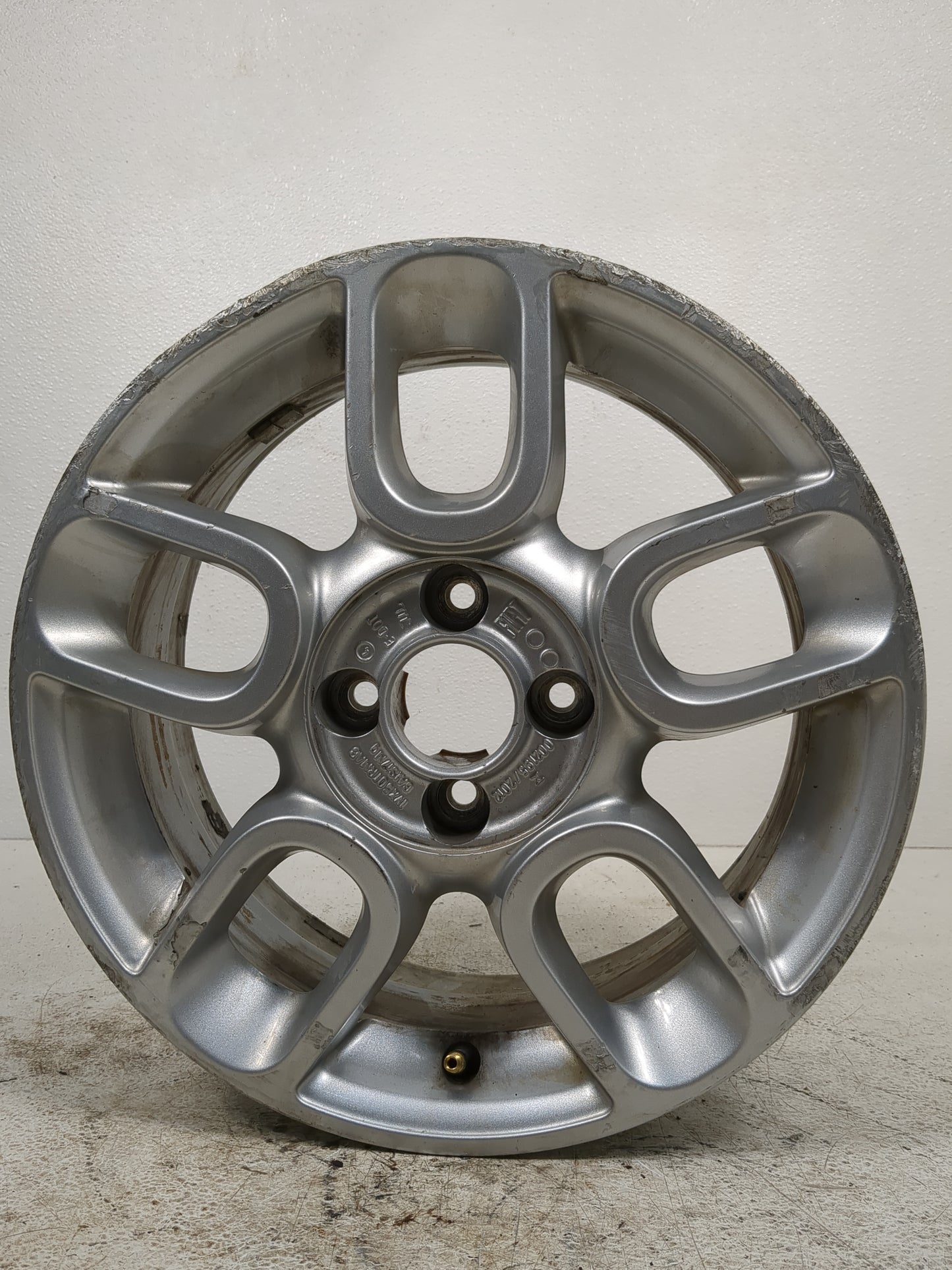 2012-2018 Fiat 500 Oem Wheel Rim - Oemusedautoparts1.com