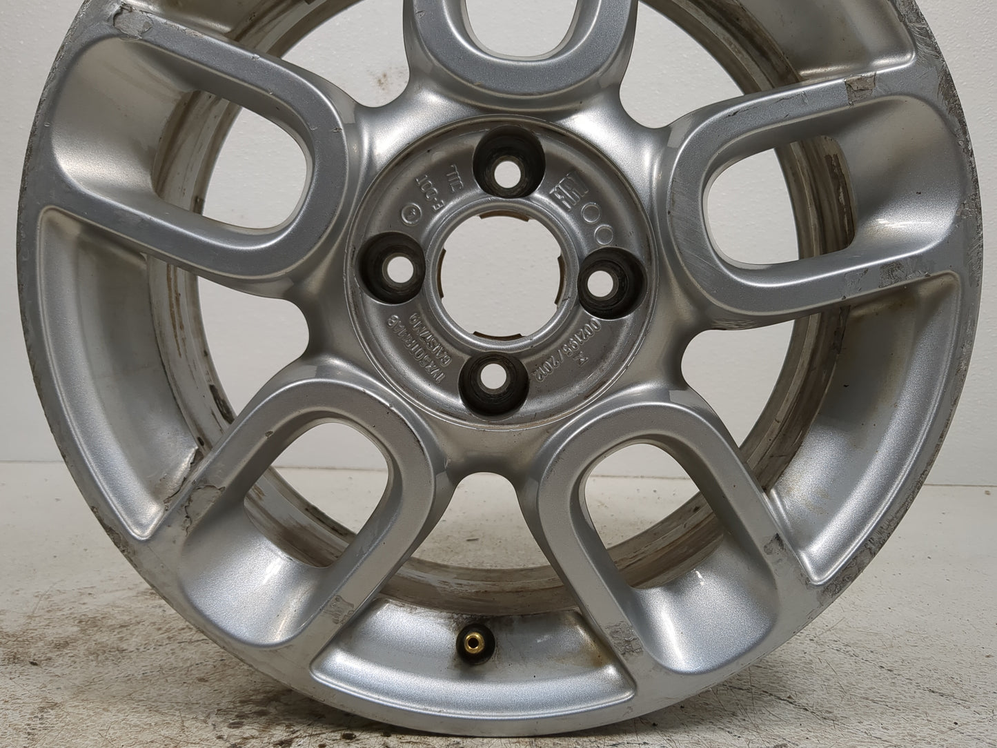 2012-2018 Fiat 500 Oem Wheel Rim - Oemusedautoparts1.com