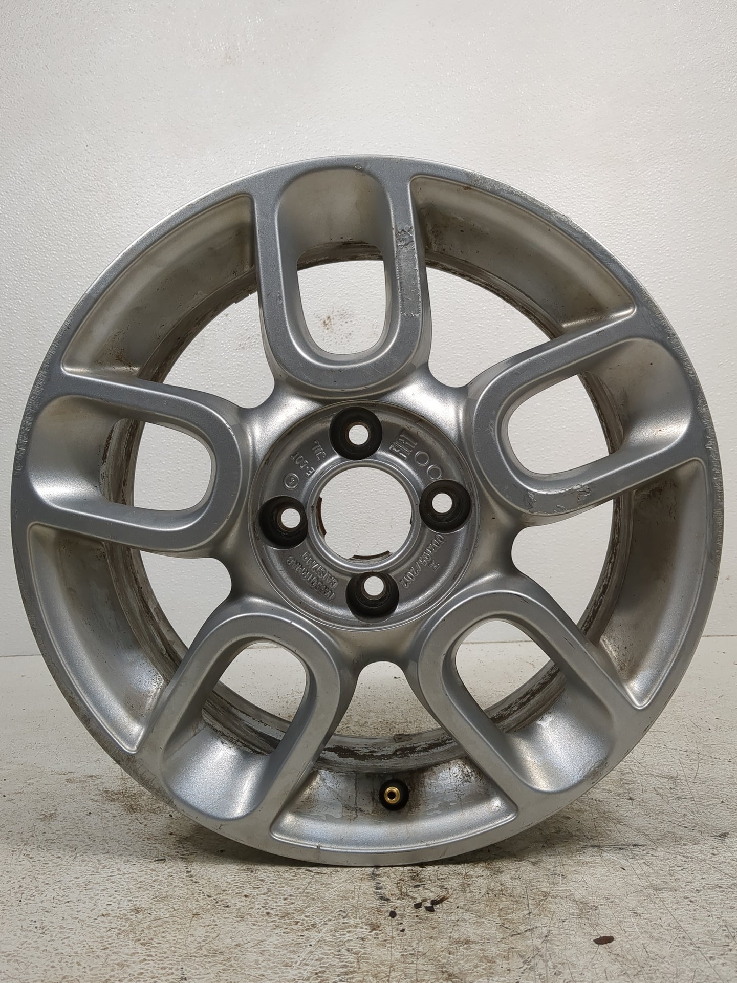 2012-2018 Fiat 500 Oem Wheel Rim - Oemusedautoparts1.com