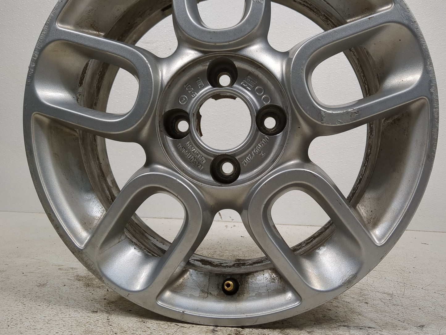 2012-2018 Fiat 500 Oem Wheel Rim - Oemusedautoparts1.com