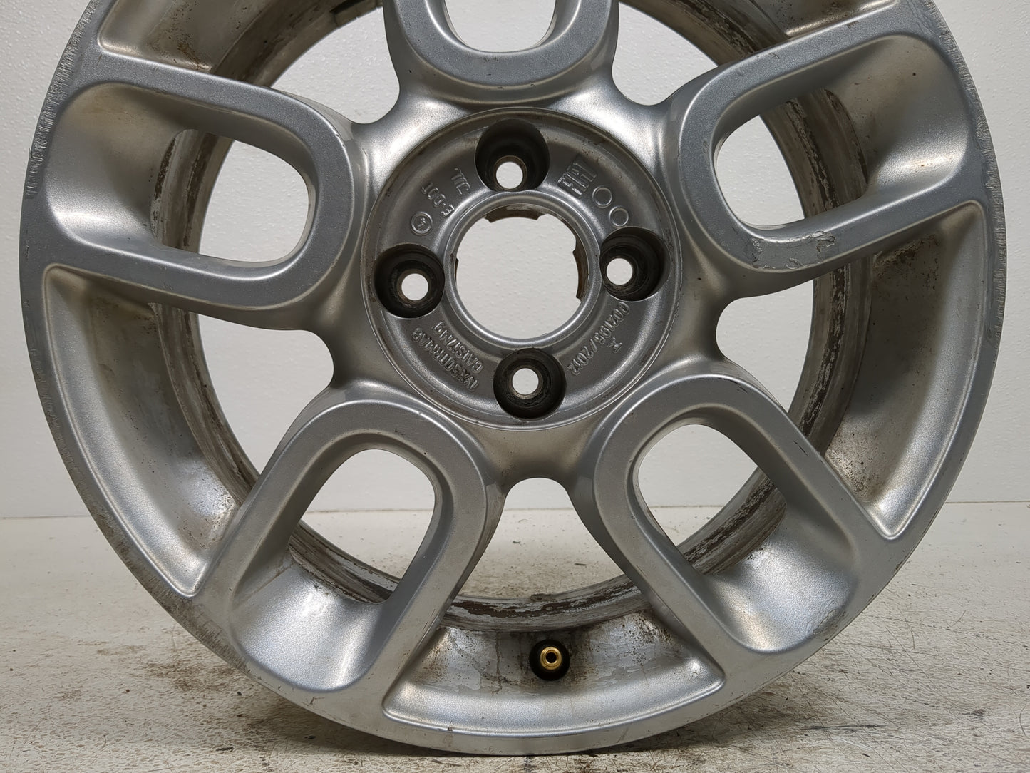 2012-2018 Fiat 500 Oem Wheel Rim - Oemusedautoparts1.com