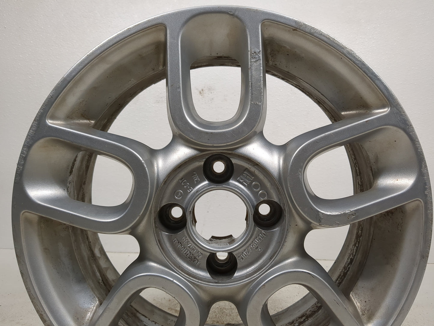 2012-2018 Fiat 500 Oem Wheel Rim - Oemusedautoparts1.com