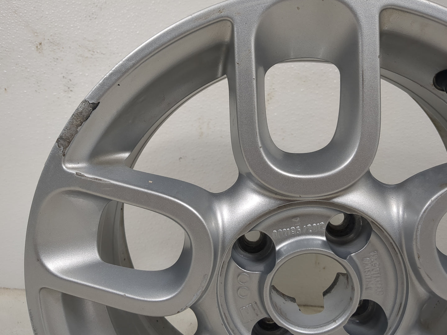2012-2018 Fiat 500 Oem Wheel Rim - Oemusedautoparts1.com