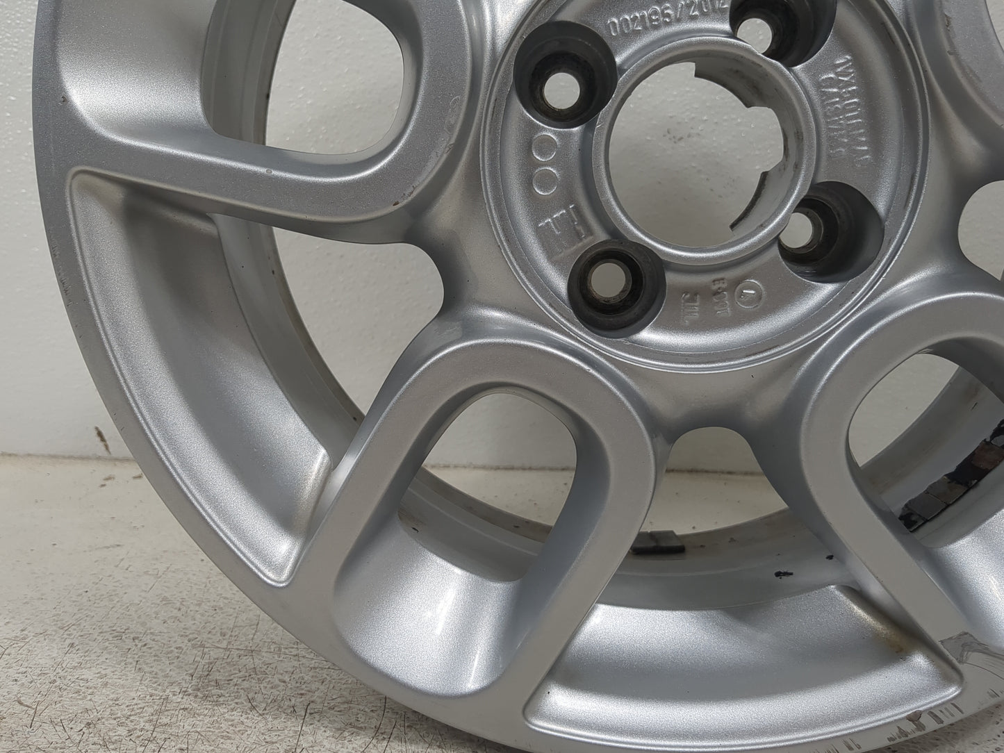 2012-2018 Fiat 500 Oem Wheel Rim - Oemusedautoparts1.com