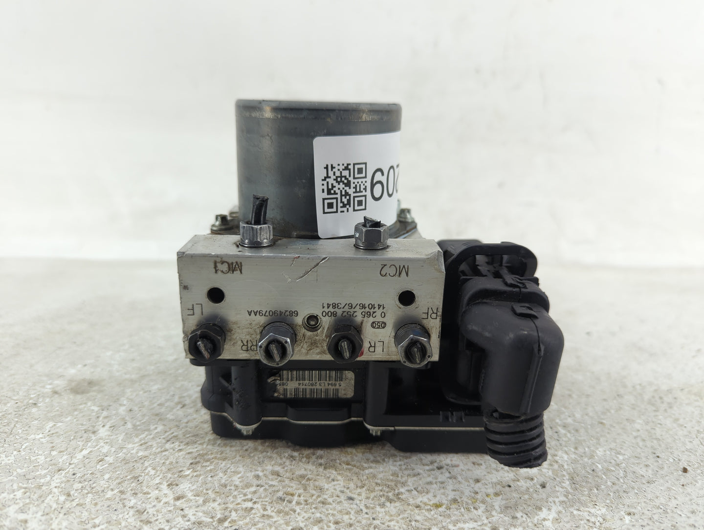 2012-2017 Fiat 500 ABS Pump Control Module Replacement P/N:0 265 252 800 68249079AA Fits Fits 2012 2013 2014 2015 2016 2017 