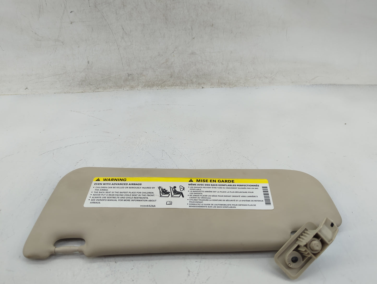 2012-2017 Fiat 500 Sun Visor Shade Replacement Driver Left Mirror Fits Fits 2012 2013 2014 2015 2016 2017 OEM Used Auto Part