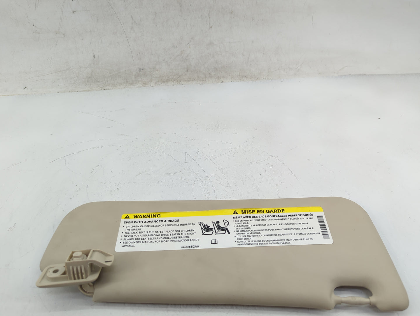 2012-2017 Fiat 500 Sun Visor Shade Replacement Passenger Right Mirror Fits Fits 2012 2013 2014 2015 2016 2017 OEM Used Auto 