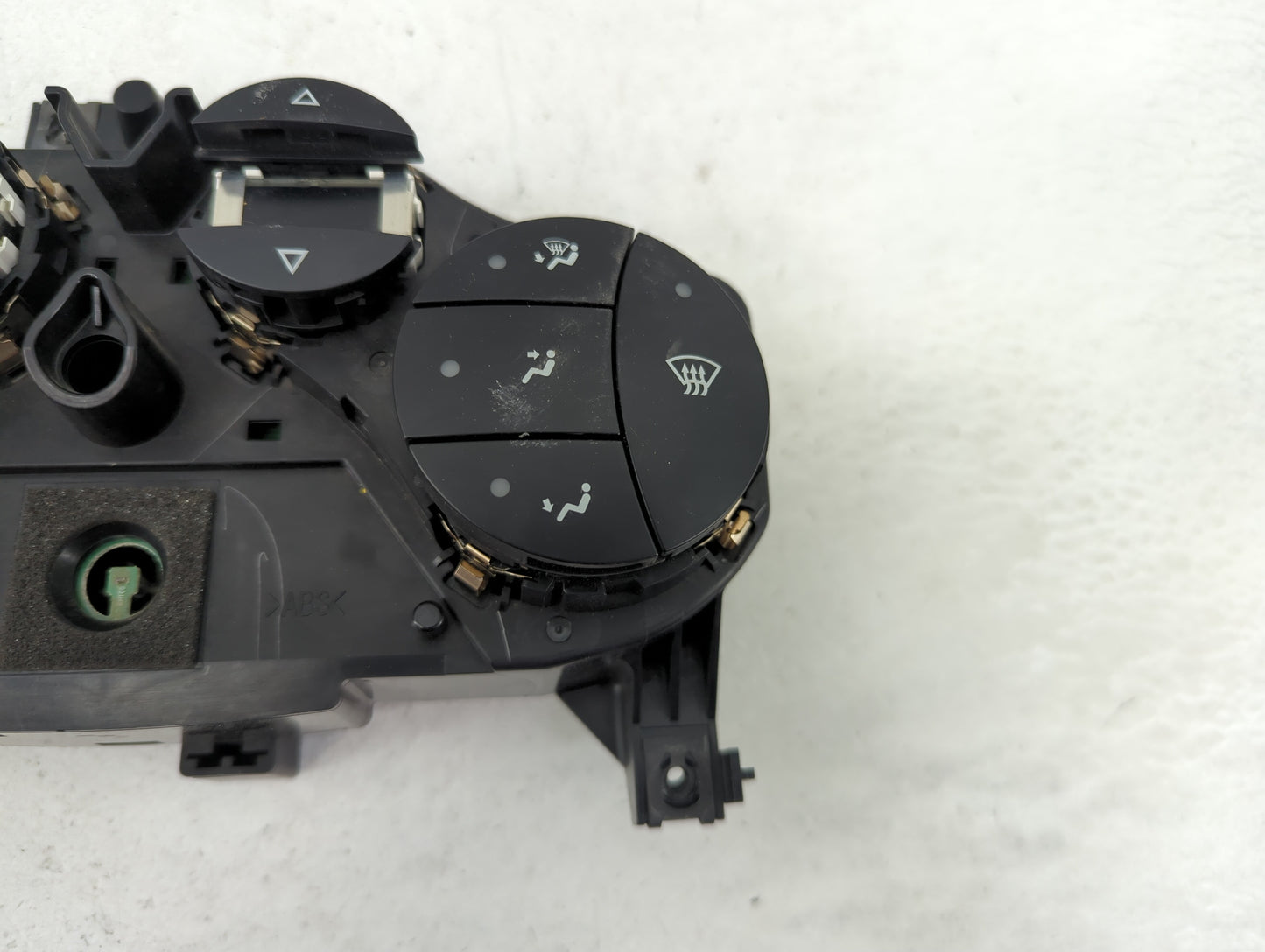 2013-2017 Fiat 500 Climate Control Module Temperature AC/Heater Replacement P/N:P1VH54JXWAG MX237000-5542 Fits OEM Used Auto