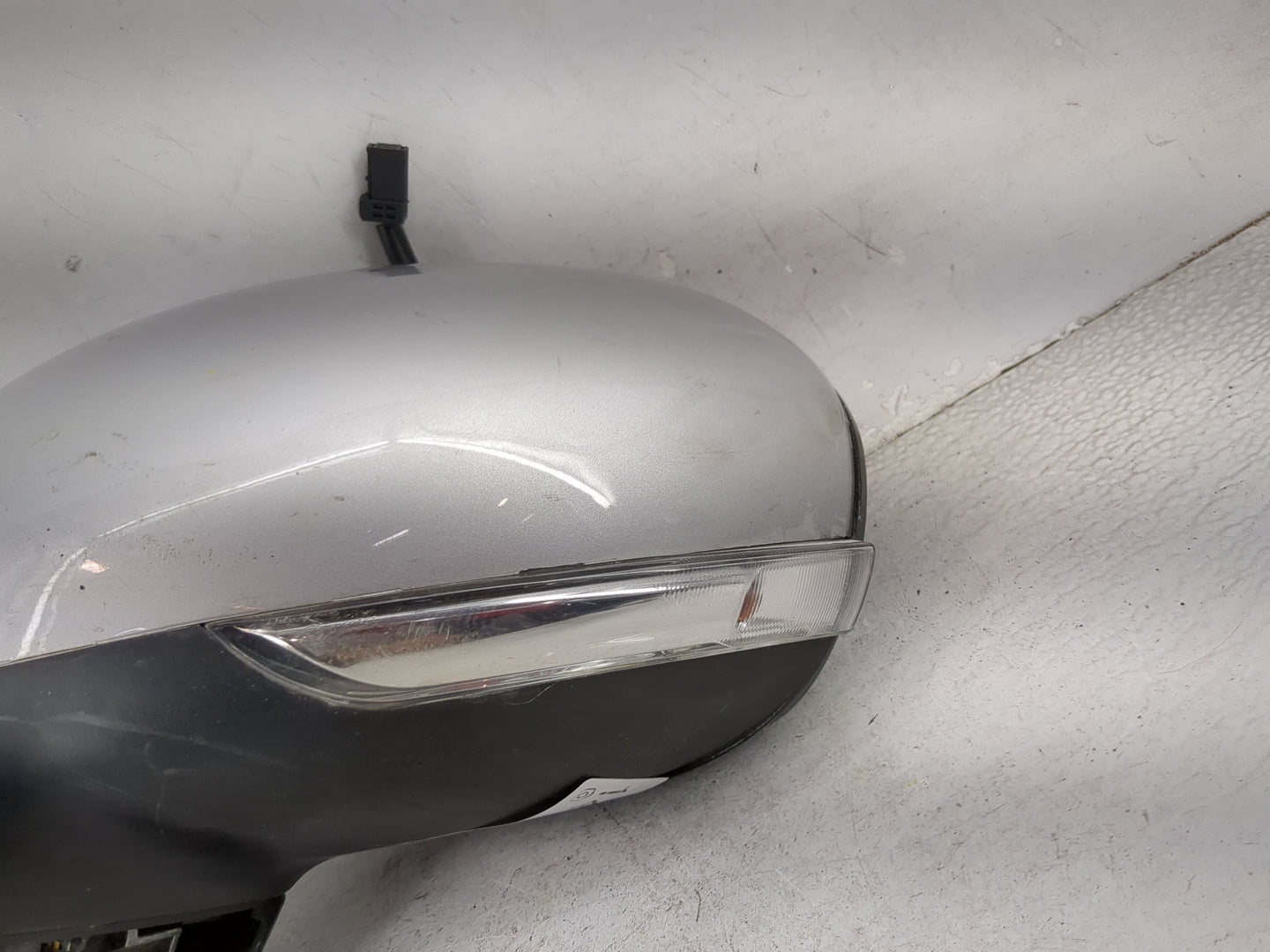 2015 Fiat 500 Driver Side View Mirror - Left Door Mirror OEM Used - Oemusedautoparts1.com