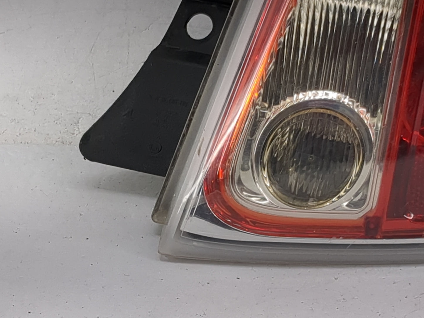2015 Fiat 500 Tail Light Assembly Driver Left OEM P/N:F00HTC401200 05182418AD Fits OEM Used Auto Parts - Oemusedautoparts1.c