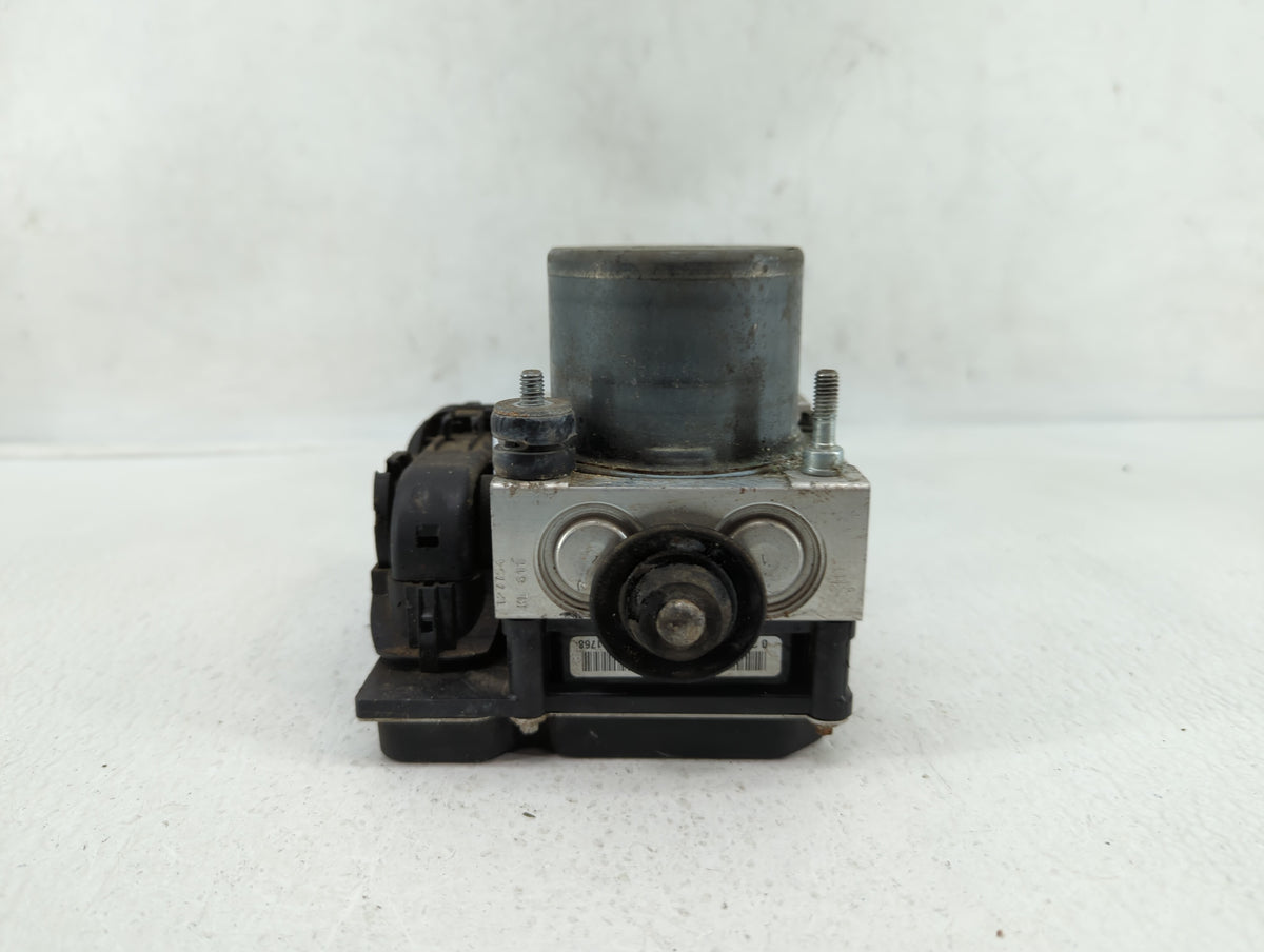2012-2017 Fiat 500 Anti-Lock Brake ABS Pump Module Actuator OEM P/N:68073251AG Fits Fits 2012 2013 2014 2015 2016 2017 OEM U