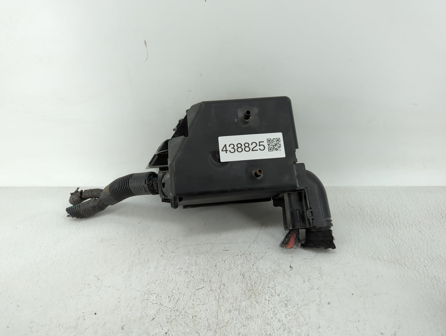 2012-2017 Fiat 500 Fusebox Fuse Box Panel Relay Module P/N:53100999 Fits Fits 2012 2013 2014 2015 2016 2017 OEM Used Auto Pa