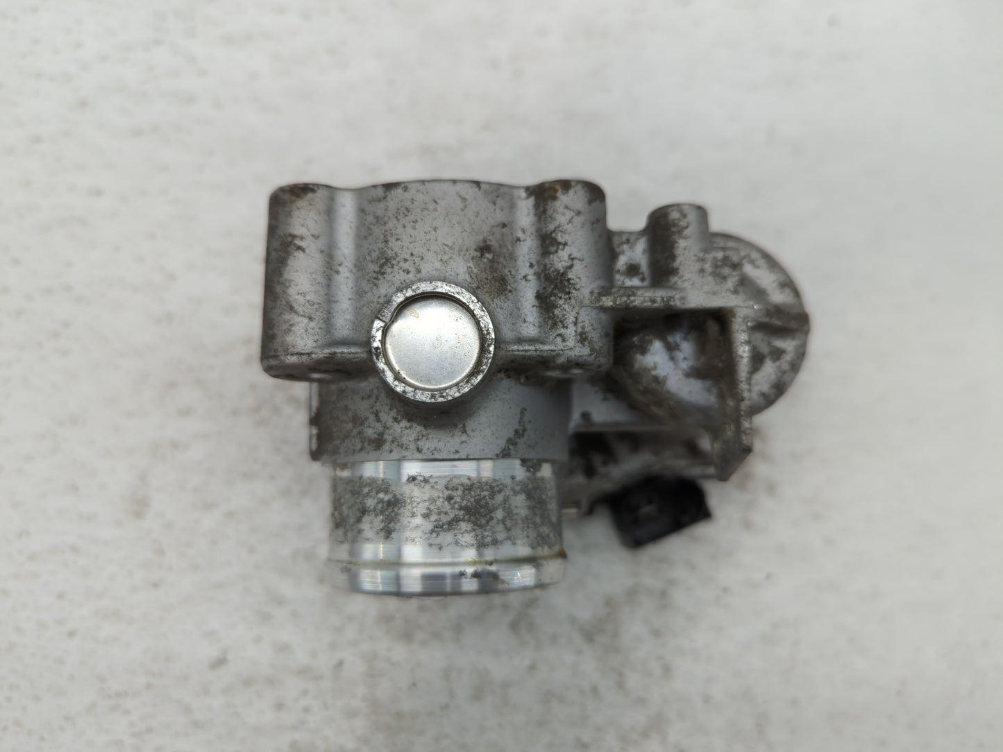 2012-2017 Fiat 500 Throttle Body P/N:0 280 750 568 Fits Fits 2012 2013 2014 2015 2016 2017 OEM Used Auto Parts - Oemusedauto