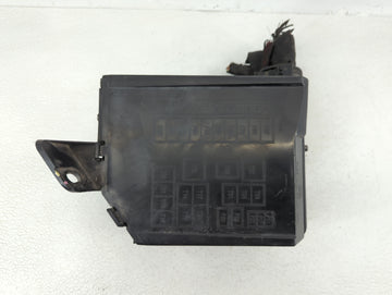 2013-2017 Fiat 500 Fusebox Fuse Box Panel Relay Module P/N:53100999 Fits Fits 2013 2014 2015 2016 2017 OEM Used Auto Parts -