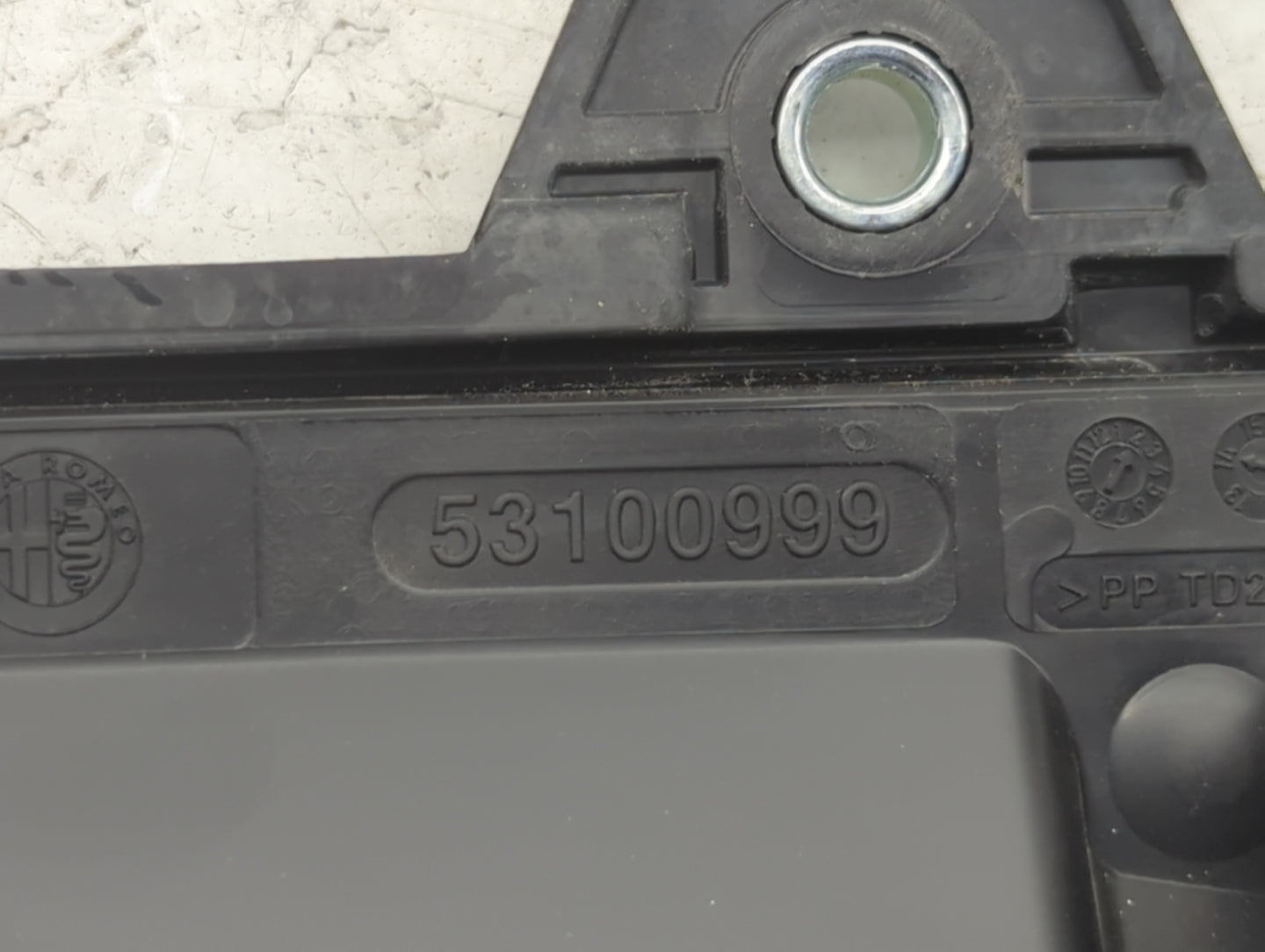 2012-2017 Fiat 500 Fusebox Fuse Box Panel Relay Module P/N:53100999 Fits Fits 2012 2013 2014 2015 2016 2017 OEM Used Auto Pa