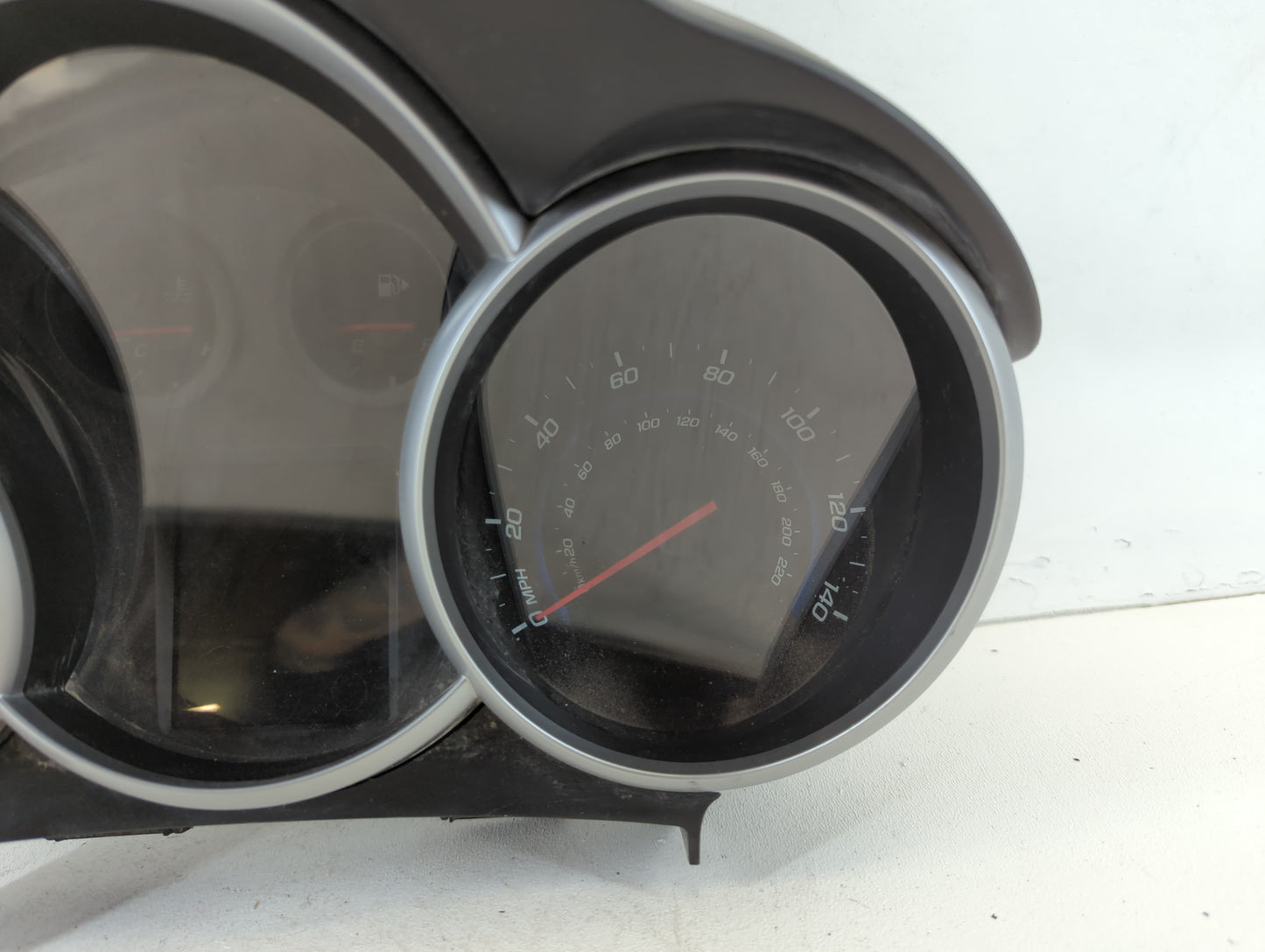 2013-2017 Fiat 500 Instrument Cluster Speedometer Gauges P/N:95487986 Fits Fits 2013 2014 2015 2016 2017 OEM Used Auto Parts
