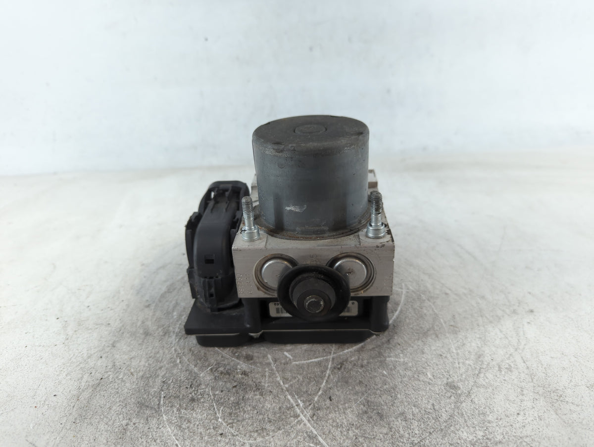 2012-2017 Fiat 500 Anti-Lock Brake ABS Pump Module Actuator OEM P/N:68249079AA 0 265 252 800 Fits OEM Used Auto Parts - Oemu