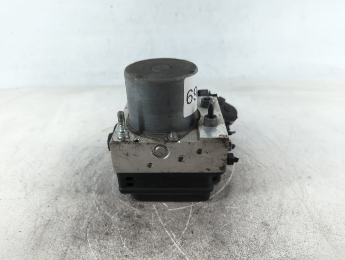 2012-2017 Fiat 500 Anti-Lock Brake ABS Pump Module Actuator OEM P/N:68249079AA 0 265 252 800 Fits OEM Used Auto Parts - Oemu