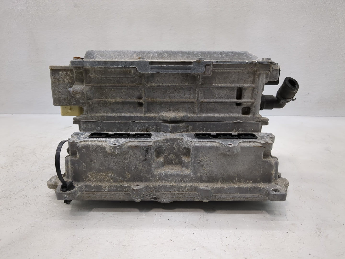2013-2018 Ford C-Max Hybrid DC Synergy Drive Power Inverter P/N:GM58-7B012-AB Fits Fits 2013 2014 2015 2016 2017 2018 OEM Us