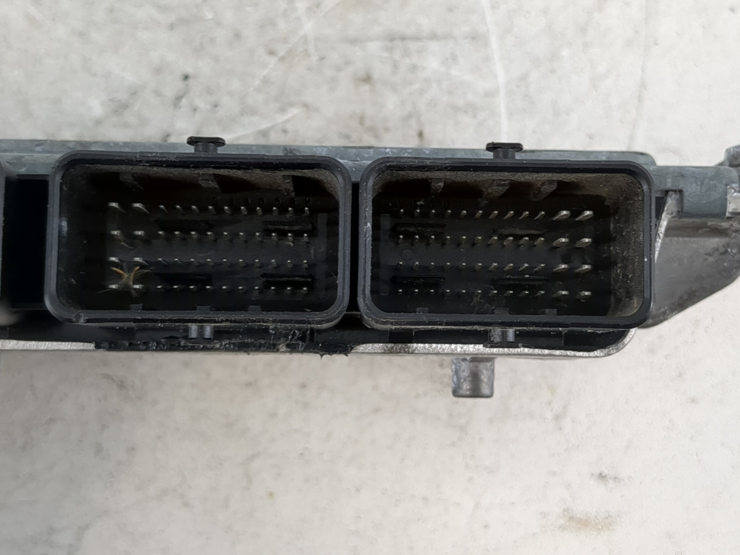 2014-2016 Ford C-Max PCM Engine Control Computer ECU ECM PCU OEM P/N:FM5A-12A650-YA Fits Fits 2014 2015 2016 OEM Used Auto P
