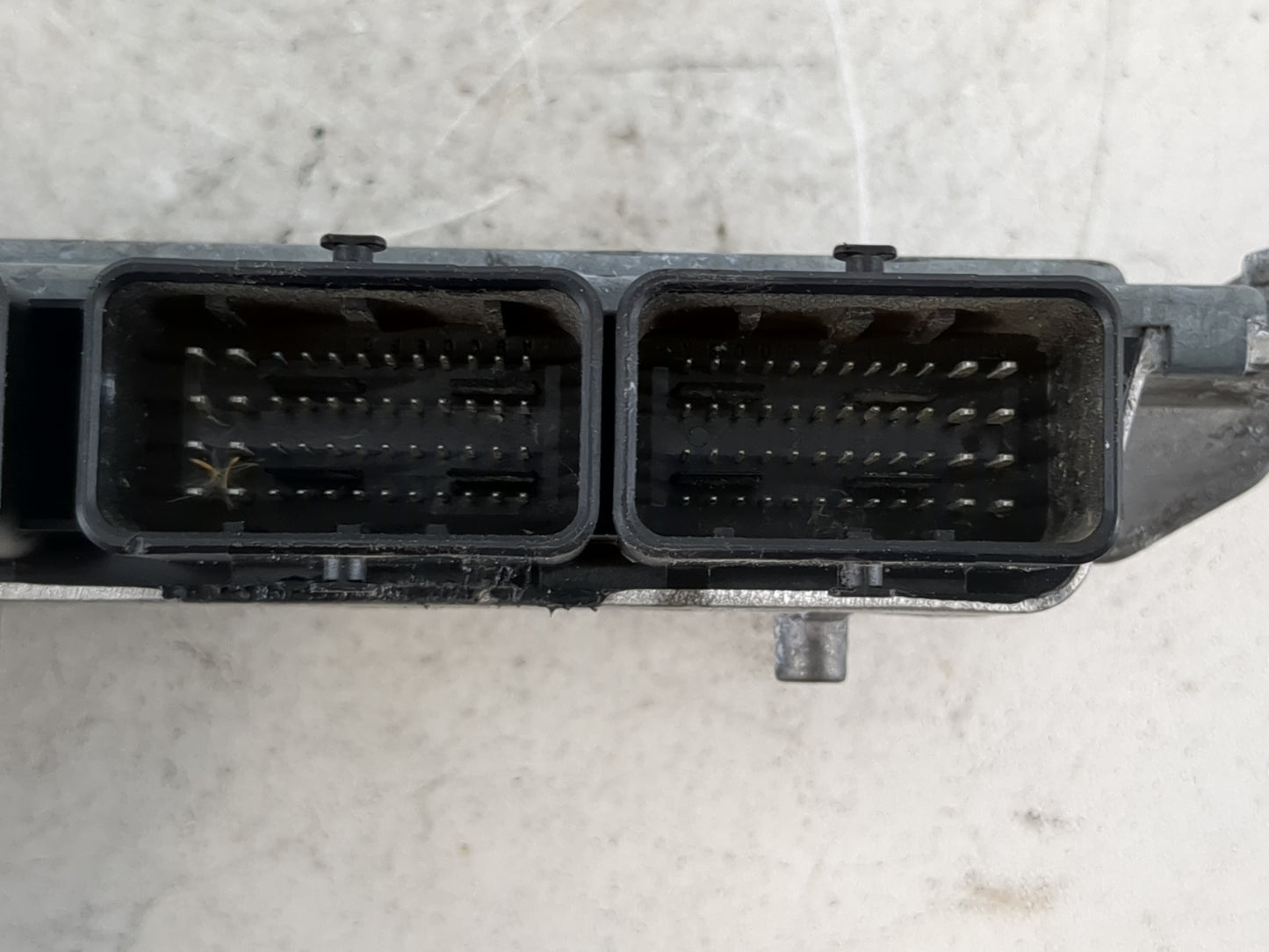 2014-2016 Ford C-Max PCM Engine Control Computer ECU ECM PCU OEM P/N:FM5A-12A650-YA Fits Fits 2014 2015 2016 OEM Used Auto P