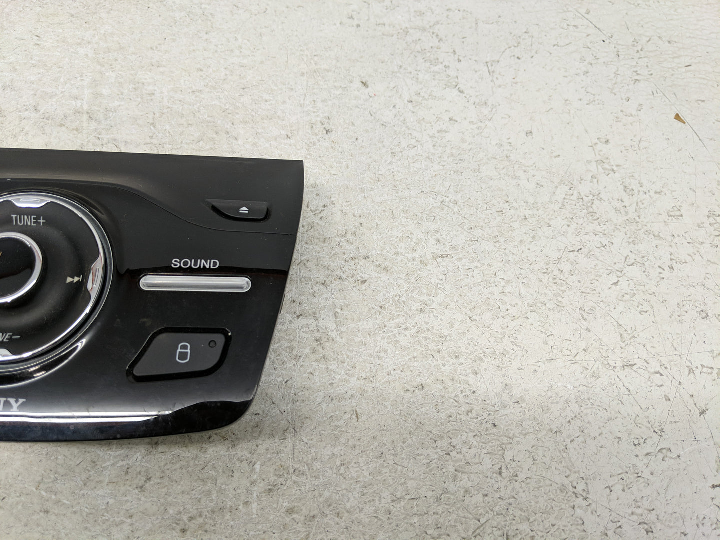 2015 Ford C-max Radio Control Panel - Oemusedautoparts1.com