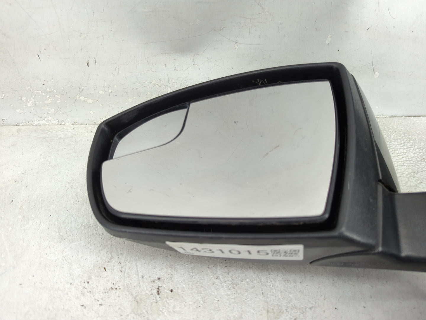 2015-2018 Ford C-Max Driver Side View Mirror - Left Door Mirror OEM Used - Oemusedautoparts1.com