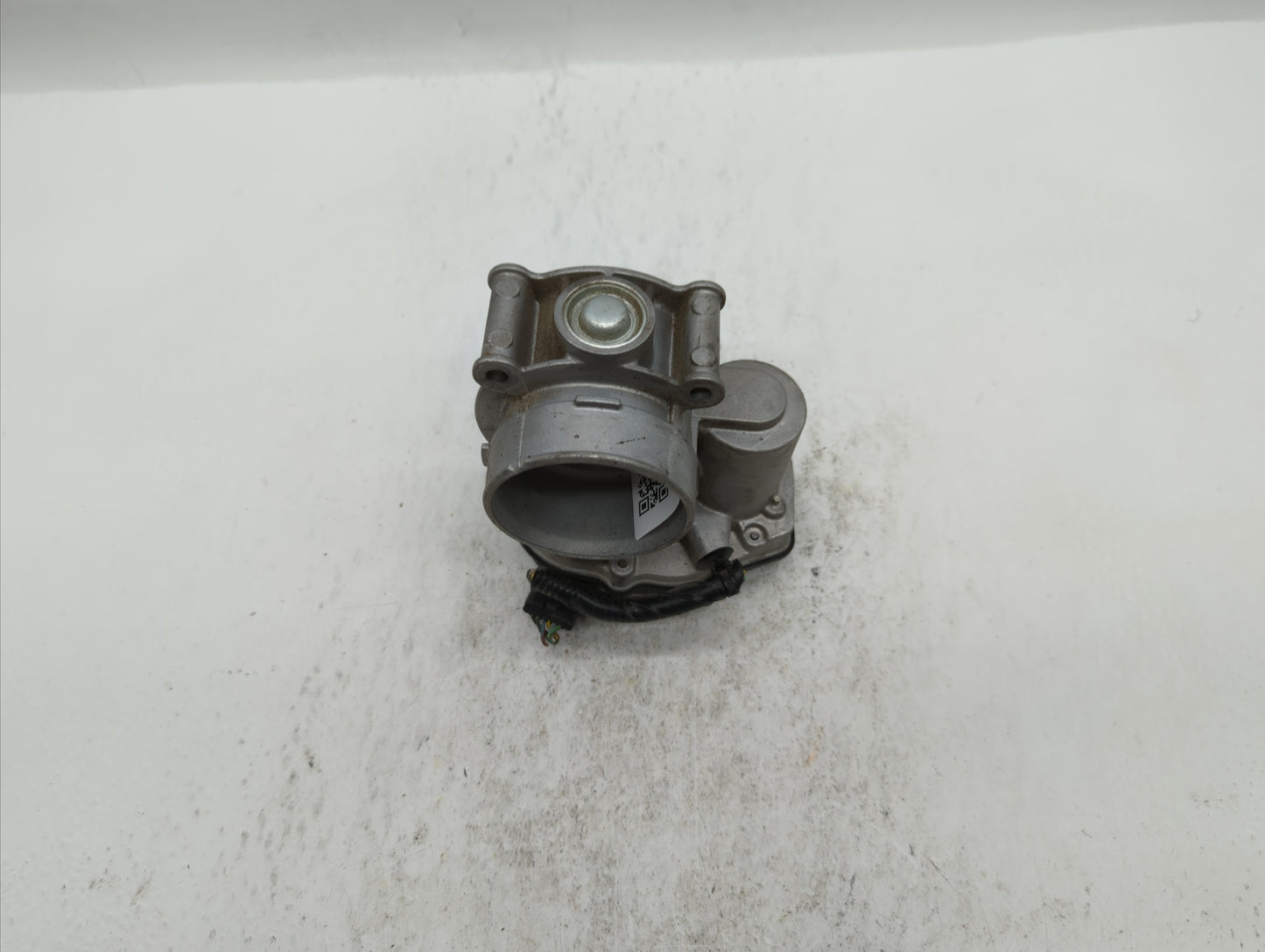 2013-2018 Ford C-Max Throttle Body P/N:DS7E-9F991-AK DS7E-9F991-AD Fits Fits 2013 2014 2015 2016 2017 2018 2019 2020 OEM Use