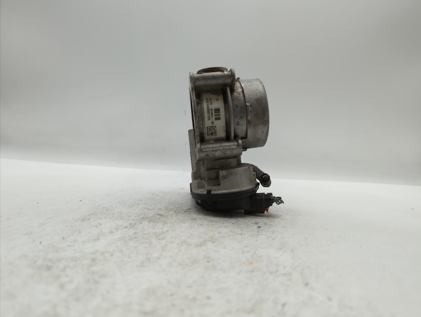 2013-2018 Ford C-Max Throttle Body P/N:DS7E-9F991-AK DS7E-9F991-AD Fits Fits 2013 2014 2015 2016 2017 2018 2019 2020 OEM Use