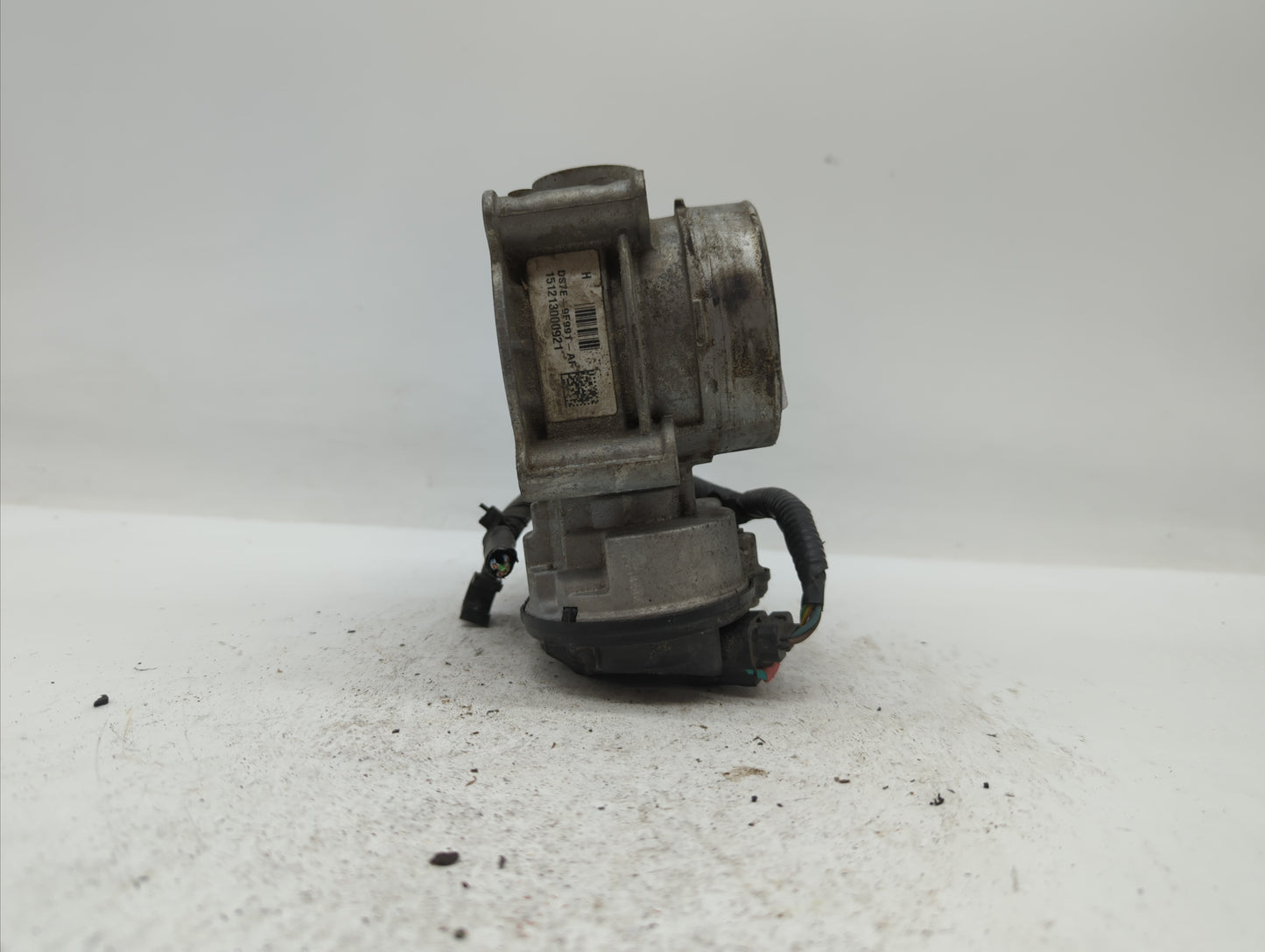 2013-2018 Ford C-Max Throttle Body P/N:DS7E-9F991-AK DS7E-9F991-AD Fits Fits 2013 2014 2015 2016 2017 2018 2019 2020 OEM Use