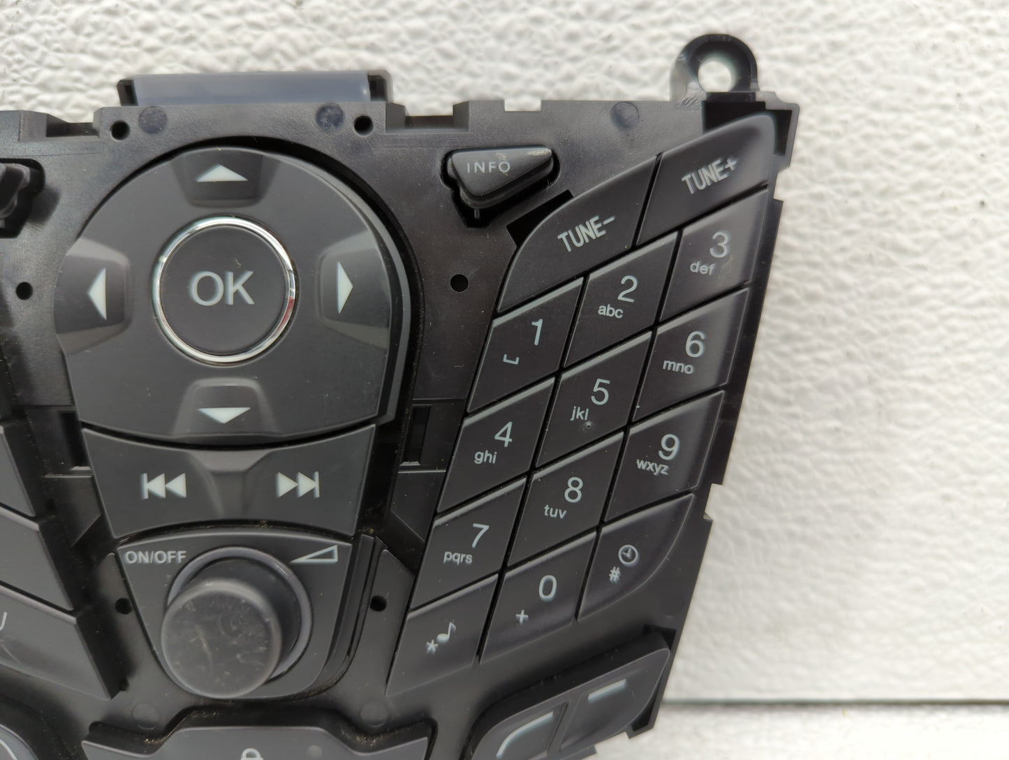 2013-2016 Ford C-max Radio Control Panel - Oemusedautoparts1.com