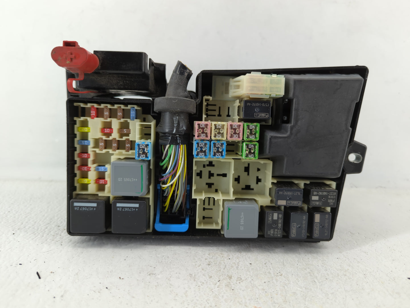 2013-2018 Ford C-Max Fusebox Fuse Box Panel Relay Module P/N:1429C-AB HM5T-1429C-AB Fits Fits 2013 2014 2015 2016 2017 2018 