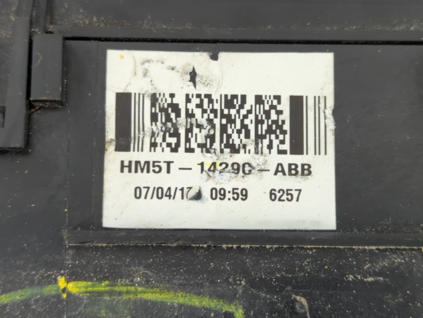 2013-2018 Ford C-Max Fusebox Fuse Box Panel Relay Module P/N:1429C-AB HM5T-1429C-AB Fits Fits 2013 2014 2015 2016 2017 2018 