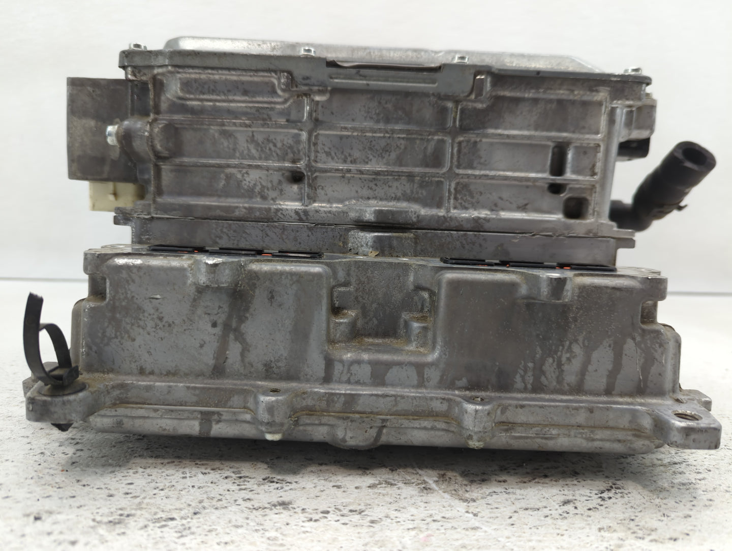 2013-2018 Ford C-Max Hybrid DC Synergy Drive Power Inverter P/N:FM58-7B012-YB Fits Fits 2013 2014 2015 2016 2017 2018 OEM Us