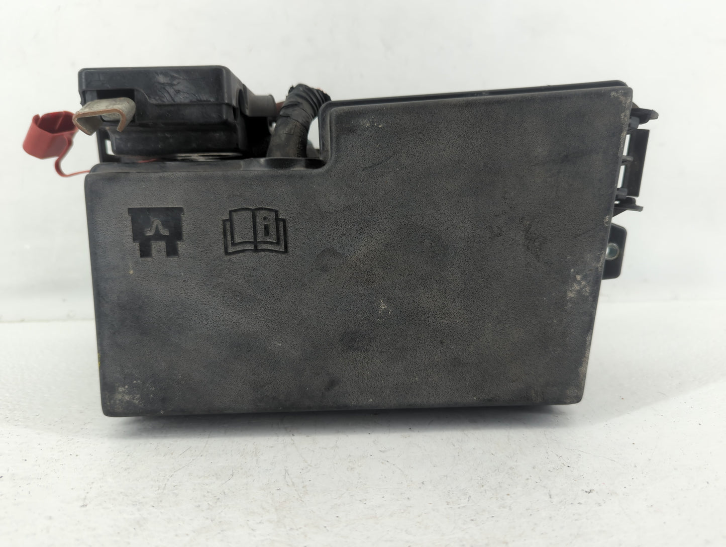 2013-2018 Ford C-Max Fusebox Fuse Box Panel Relay Module Fits Fits 2013 2014 2015 2016 2017 2018 OEM Used Auto Parts - Oemus