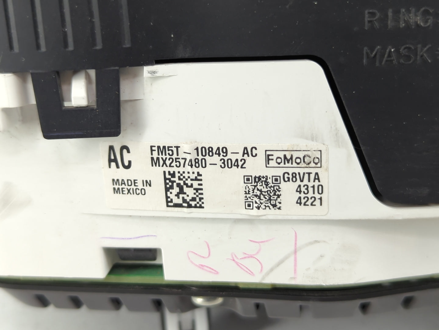 2015-2018 Ford C-Max Instrument Cluster Speedometer Gauges P/N:FM5T-10849-AC Fits Fits 2015 2016 2017 2018 OEM Used Auto Par